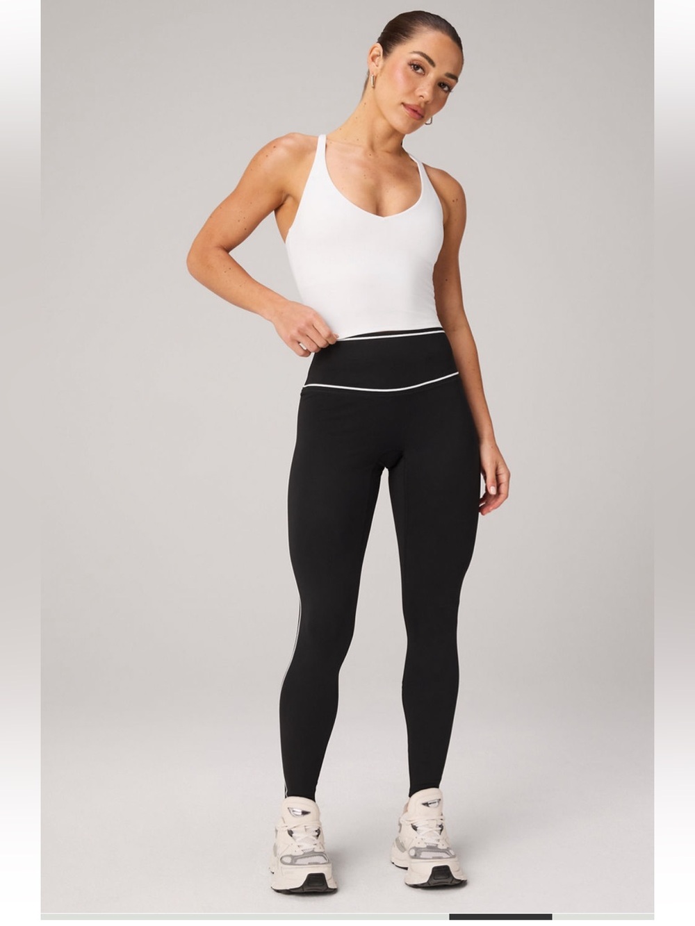 FABLETICS THE NO-SEAM PURELUXE TLC LEGGING